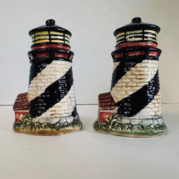 CKAO Lighthouse Salt & Pepper Shaker Set Ceramic 1960s Black/White/Red VTG - Picture 6 of 8